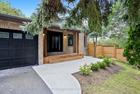 Photo 1 at 281 Hillcrest Road, Keswick North, Georgina