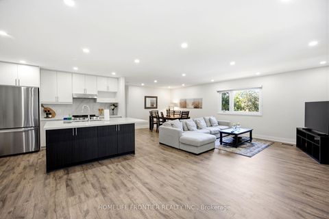 Photo 11 at 281 Hillcrest Road, Keswick North, Georgina