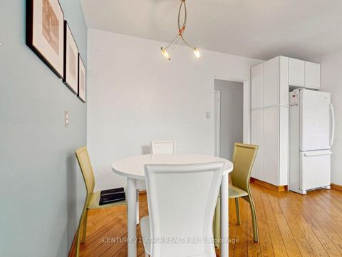 Photo 11 at 22 Jeffton Crescent, Woburn, Toronto