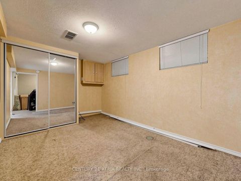 Photo 34 at 22 Jeffton Crescent, Woburn, Toronto