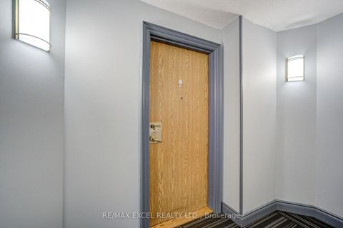 Photo 4 at 1403 - 300 Alton Towers Circle, Milliken, Toronto