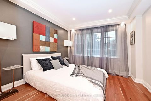 Photo 14 at 141 Prince Edward Drive S, Queensway, Toronto