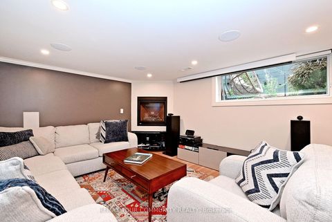 Photo 35 at 141 Prince Edward Drive S, Queensway, Toronto