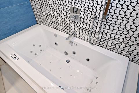 Photo 38 at 141 Prince Edward Drive S, Queensway, Toronto