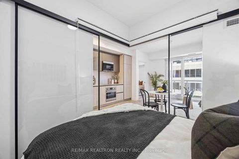 Photo 15 at 1003 - 108 Peter Street, Waterfront Communities C1, Toronto