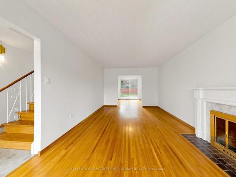Photo 7 at 82 Crossbow Crescent, Pleasant View, Toronto