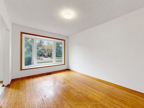 Photo 10 at 82 Crossbow Crescent, Pleasant View, Toronto