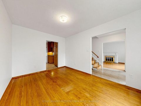 Photo 12 at 82 Crossbow Crescent, Pleasant View, Toronto