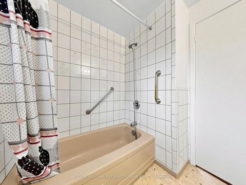 Photo 36 at 82 Crossbow Crescent, Pleasant View, Toronto