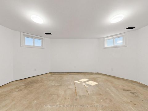 Photo 40 at 82 Crossbow Crescent, Pleasant View, Toronto