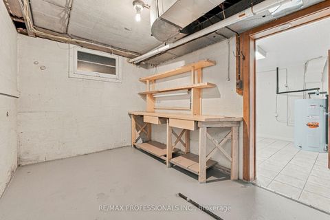 Photo 39 at 8 Northolt Court, Humber Valley, Toronto