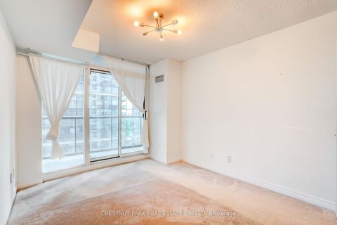Photo 18 at 1008 - 30 Grand Trunk Crescent, Waterfront Communities C1, Toronto