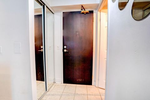 Photo 21 at 1008 - 30 Grand Trunk Crescent, Waterfront Communities C1, Toronto
