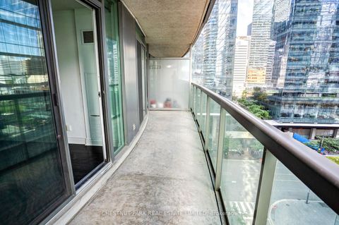 Photo 23 at 1008 - 30 Grand Trunk Crescent, Waterfront Communities C1, Toronto