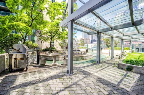 Photo 29 at 1008 - 30 Grand Trunk Crescent, Waterfront Communities C1, Toronto