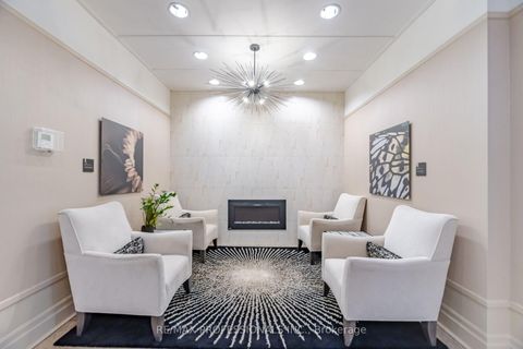 Photo 3 at 901 - 2 Aberfoyle Crescent N, City Centre West, Toronto