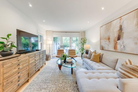 Photo 12 at 36 Courcelette Road, Cliffside, Toronto