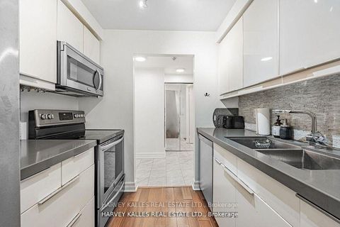 Photo 7 at 910 - 5 Rosehill Avenue, Moore Park, Toronto
