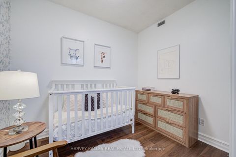 Photo 23 at 910 - 5 Rosehill Avenue, Moore Park, Toronto