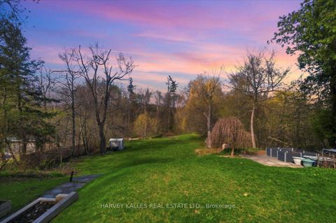 Photo 42 at 72 Walmer Road, North Richvale, Richmond Hill