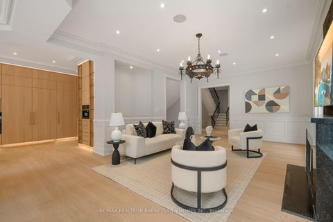 Photo 8 at 13 Legacy Court, Windfields, Toronto