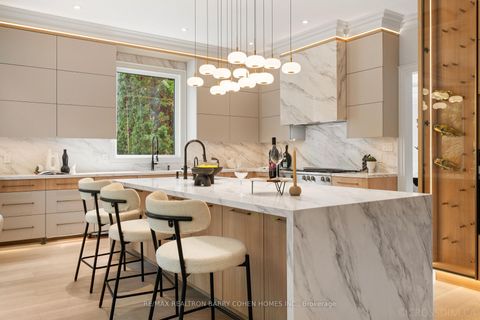 Photo 11 at 13 Legacy Court, Windfields, Toronto