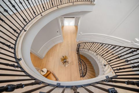 Photo 14 at 13 Legacy Court, Windfields, Toronto