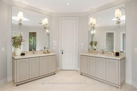 Photo 21 at 13 Legacy Court, Windfields, Toronto
