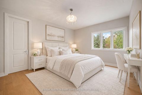 Photo 27 at 13 Legacy Court, Windfields, Toronto