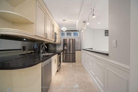 Photo 35 at 13 Legacy Court, Windfields, Toronto