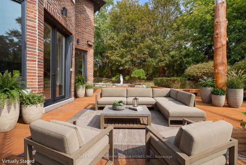 Photo 39 at 13 Legacy Court, Windfields, Toronto