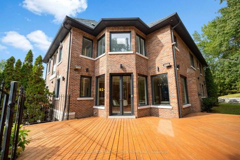 Photo 45 at 13 Legacy Court, Windfields, Toronto