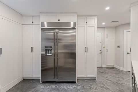 Photo 15 at 201 - 2365 Queen Street E, The Beaches, Toronto