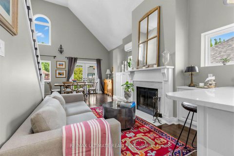 Photo 4 at 185 Castlefield Avenue, Eglinton, Toronto