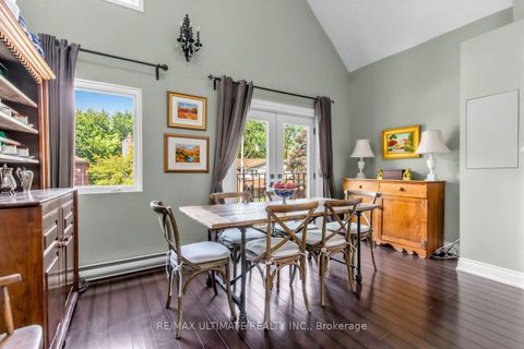 Photo 7 at 185 Castlefield Avenue, Eglinton, Toronto