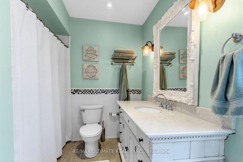 Photo 15 at 185 Castlefield Avenue, Eglinton, Toronto