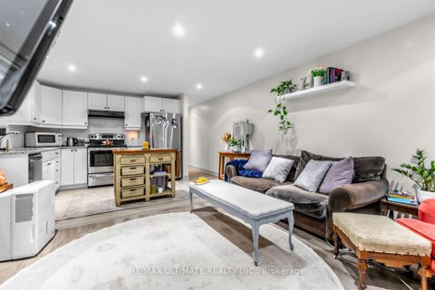 Photo 38 at 185 Castlefield Avenue, Eglinton, Toronto