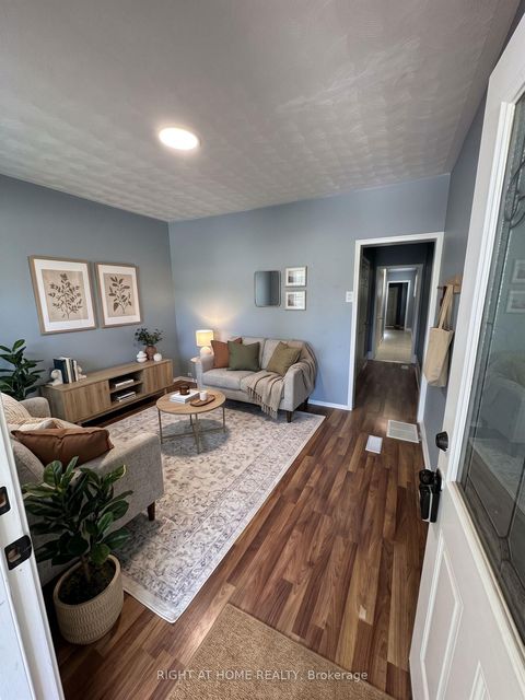 Photo 5 at 683 Mortimer Avenue, East York, Toronto