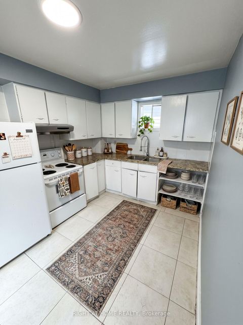 Photo 10 at 683 Mortimer Avenue, East York, Toronto
