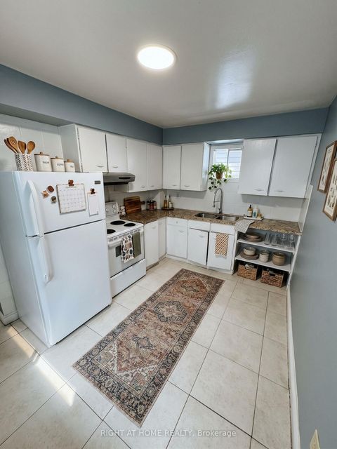 Photo 11 at 683 Mortimer Avenue, East York, Toronto