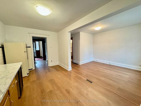Photo 7 at 287 Greenwood Avenue, Coxwell, Toronto