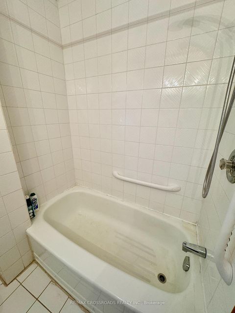 Photo 13 at 287 Greenwood Avenue, Coxwell, Toronto