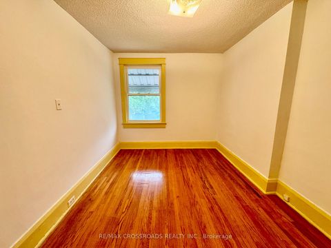 Photo 16 at 287 Greenwood Avenue, Coxwell, Toronto