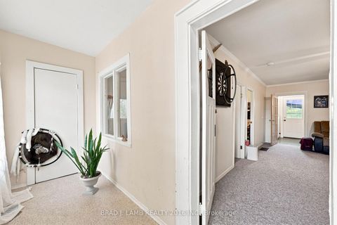 Photo 4 at 21153 Dalton Road, Sutton & Jackson's Point, Georgina