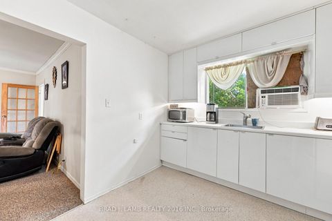 Photo 11 at 21153 Dalton Road, Sutton & Jackson's Point, Georgina