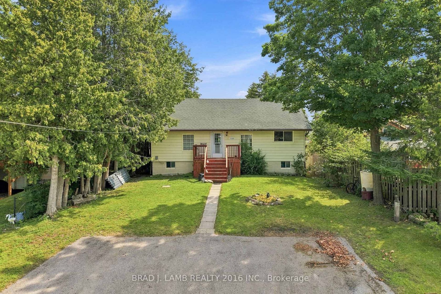 21153 Dalton Road, Sutton & Jackson