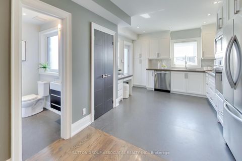 Photo 10 at 191 Rosemount Avenue, Davenport, Toronto