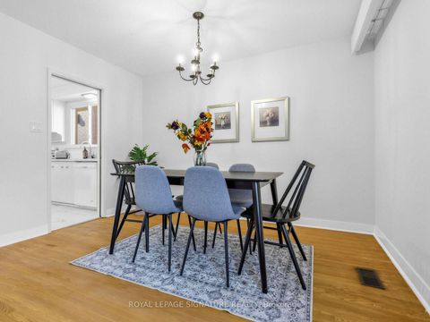 Photo 10 at 165 Wedgewood Drive, Newtonbrook East, Toronto