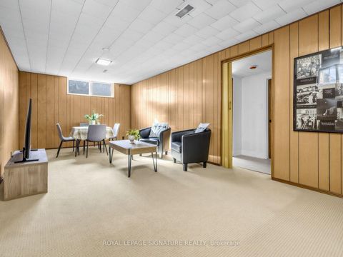 Photo 23 at 165 Wedgewood Drive, Newtonbrook East, Toronto