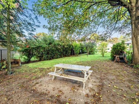 Photo 31 at 165 Wedgewood Drive, Newtonbrook East, Toronto